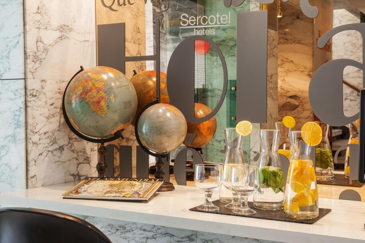 Esentia Togumar - Triple 3 Adults Hotel - Madrid — Fotos 3